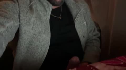 molten_escargot online show from December 23, 2:56 am