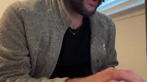 molten_escargot online show from December 16, 9:41 pm