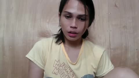 MOMIKHEM online show from March 1, 1:29 pm