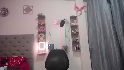 ANDREA online show from June 14, 1:38 am