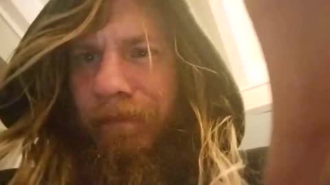 Snapshot of mommyissues2386 chatting on February 2, 11:53 pm Richard Sheridan online show from February 2, 11:53 pm