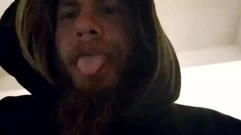 Snapshot of mommyissues2386 chatting on January 23, 1:41 am Richard Sheridan online show from January 23, 1:41 am