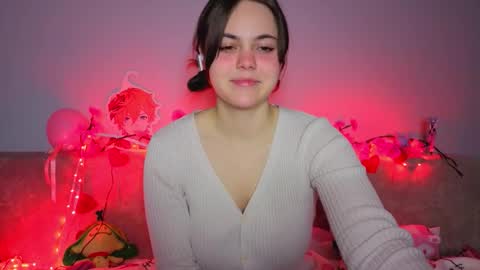 Momo online show from February 17, 9:36 pm