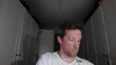 moms_little_monster online show from December 1, 6:50 pm