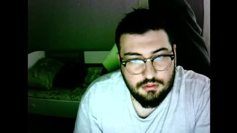 Mert online show from December 10, 7:05 am