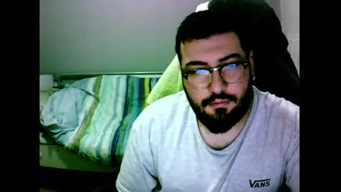 Mert online show from December 11, 5:21 am