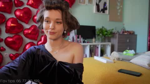 Monia Help me get 20000 subscribers online show from March 2, 1:16 pm