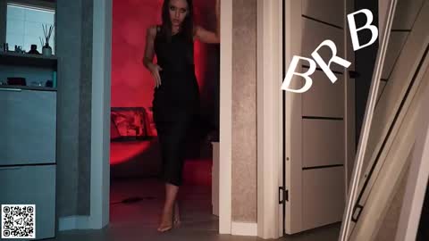 Monia Help me get 20000 subscribers online show from October 4, 5:44 pm