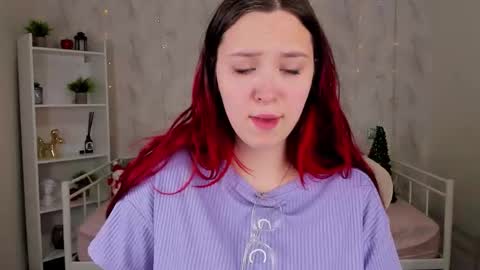 Monica online show from December 20, 1:34 am