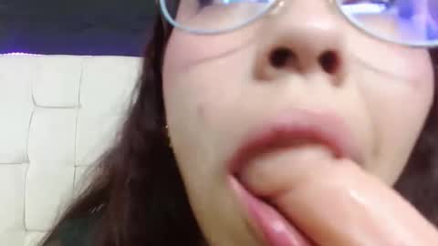 Snapshot of monicahotsex303av chatting on October 1, 9:13 pm monicahotsex303av online show from October 1, 9:13 pm