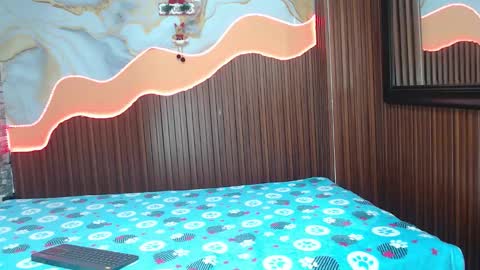 monicamoon303av online show from December 22, 12:34 pm