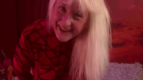 Monika    online show from November 1, 3:07 am