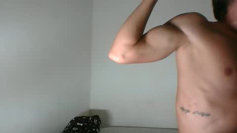 monito_hot17 online show from February 18, 5:18 am