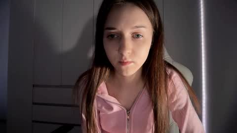 Mary online show from February 22, 10:51 am