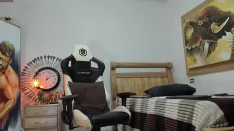 monsoon_the_best online show from May 23, 7:37 am