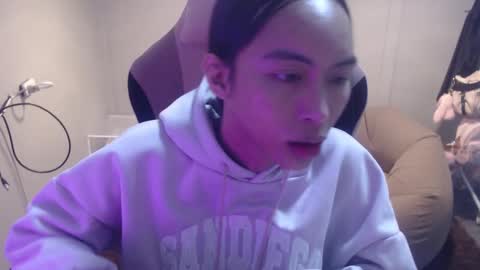 ELYSE A SIMPLE GIRL online show from January 3, 10:09 am