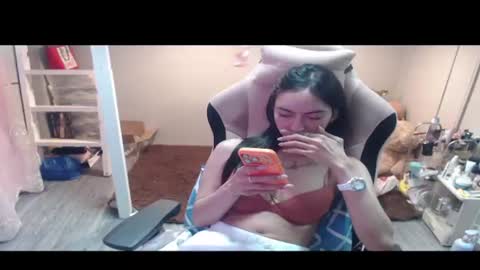 ELYSE A SIMPLE GIRL online show from February 4, 4:27 am