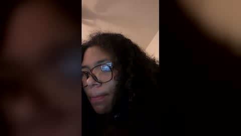 moon_264 online show from May 11, 6:31 am