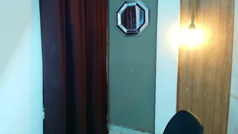 moon_and_fire_ online show from February 11, 5:22 am