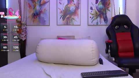 Moon online show from March 17, 8:14 pm