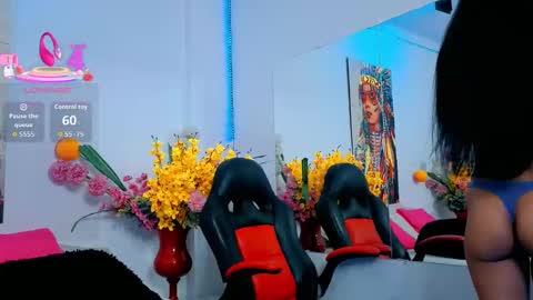 Moon online show from September 27, 7:22 pm