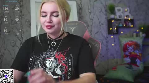 Emilia online show from December 23, 10:54 am