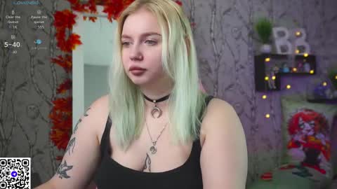 Emilia online show from October 22, 9:34 am