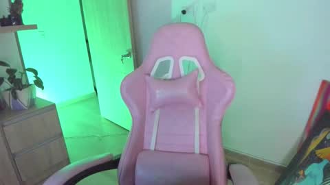 MOON online show from November 27, 2:41 am