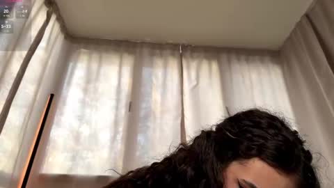 moonfaairy online show from April 14, 3:26 pm