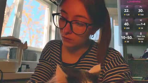 Dana online show from April 18, 3:25 pm