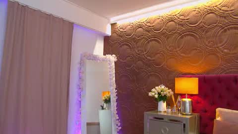 moonligt_iris online show from October 9, 6:08 am