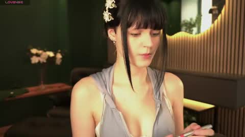 Michelle online show from July 15, 1:49 pm