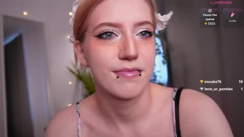 Asuna online show from March 13, 2:09 pm