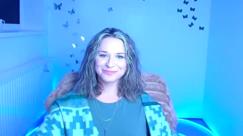 Susanna online show from February 3, 1:04 pm