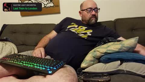 Ce nest pas Mordecai online show from March 28, 9:43 am