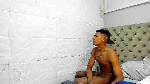 Mmorenito online show from October 28, 8:54 pm