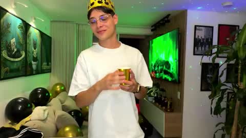   online show from March 29, 2:24 am