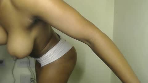 Mellisa online show from February 3, 9:29 pm