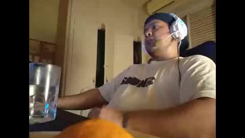 Snapshot of morocho777 chatting on February 25, 4:35 am Bruno online show from February 25, 4:35 am