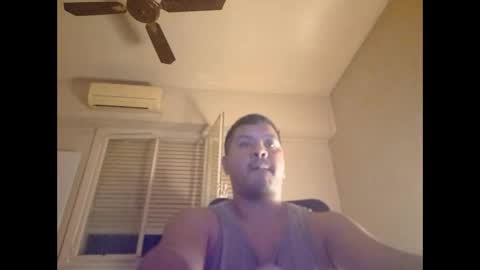 Snapshot of morocho777 chatting on December 19, 5:07 am Bruno online show from December 19, 5:07 am