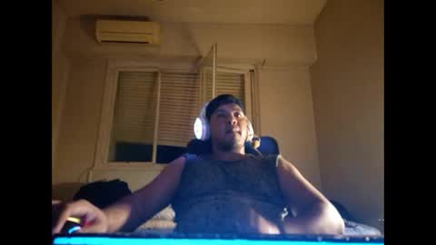 Snapshot of morocho777 chatting on March 1, 6:35 am Bruno online show from March 1, 6:35 am