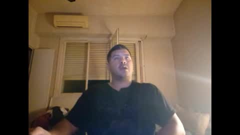 Snapshot of morocho777 chatting on October 2, 5:39 am Bruno online show from October 2, 5:39 am