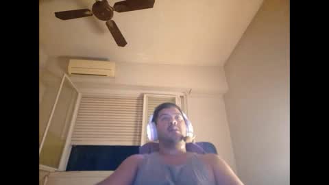 Snapshot of morocho777 chatting on February 6, 5:25 am Bruno online show from February 6, 5:25 am