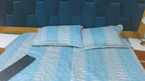 morrigan_luxus online show from February 20, 1:51 pm