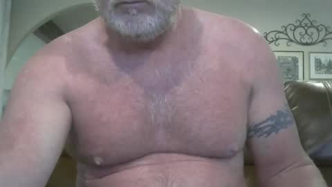 motorguy08 online show from November 13, 4:09 pm