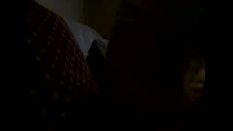 Snapshot of mowgli1977 chatting on January 22, 10:40 am mowgli1977 online show from January 22, 10:40 am