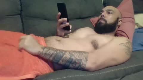 Mr8 online show from February 20, 1:25 am