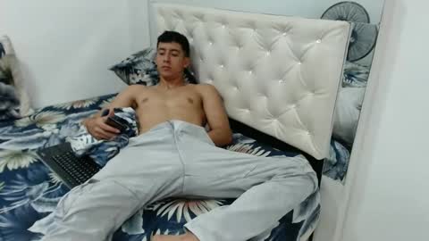 mr__joselo online show from September 9, 6:24 am