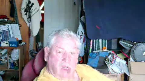 mr_canoe_licker_69 online show from March 11, 2:40 pm