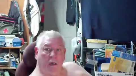 mr_canoe_licker_69 online show from February 2, 2:02 pm